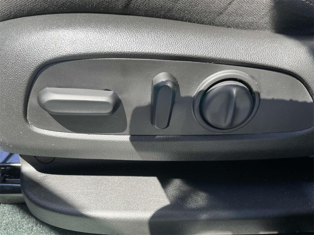used 2021 Chevrolet Equinox car