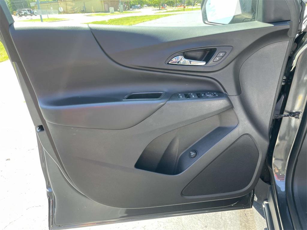 used 2021 Chevrolet Equinox car