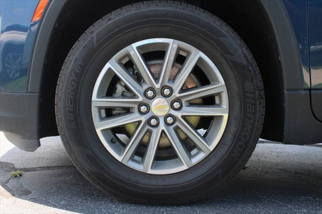 used 2023 Chevrolet Traverse car, priced at $26,998