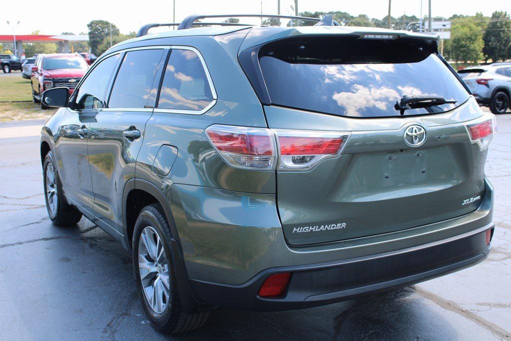 used 2015 Toyota Highlander car, priced at $12,511