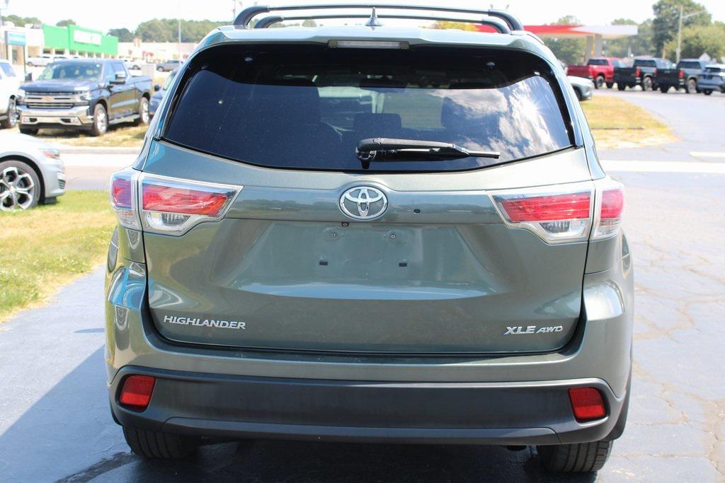 used 2015 Toyota Highlander car, priced at $12,511