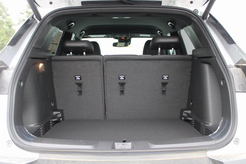 new 2025 Chevrolet TrailBlazer car, priced at $29,056