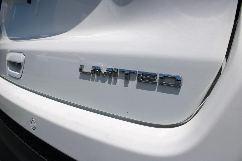 used 2024 Jeep Compass car, priced at $24,141