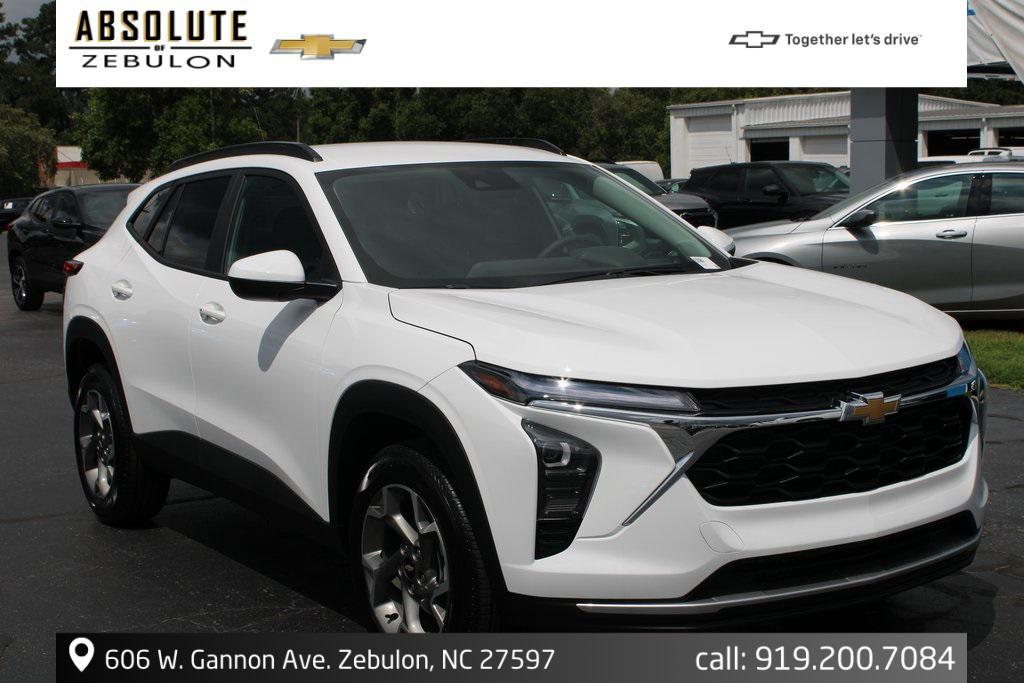 new 2025 Chevrolet Trax car, priced at $24,211