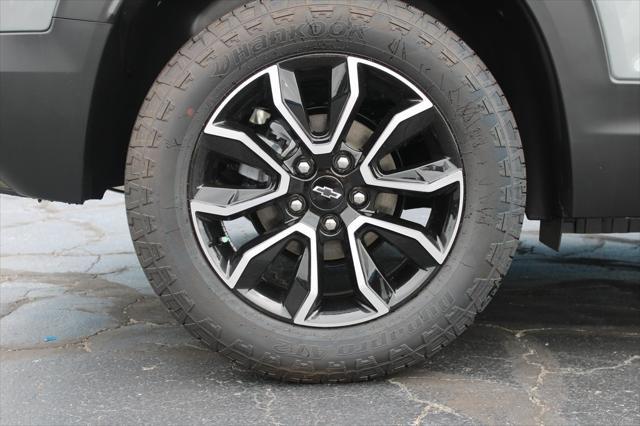 new 2025 Chevrolet TrailBlazer car, priced at $29,411