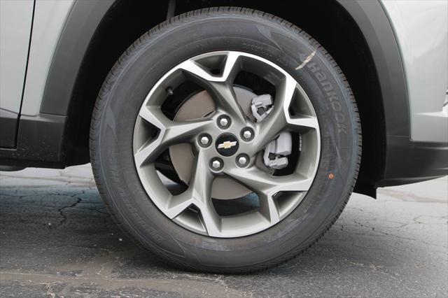 new 2025 Chevrolet Trax car, priced at $23,114