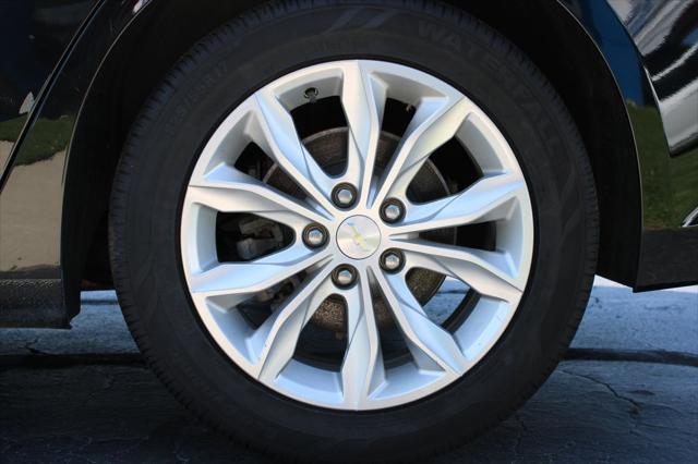 used 2020 Chevrolet Malibu car, priced at $9,999