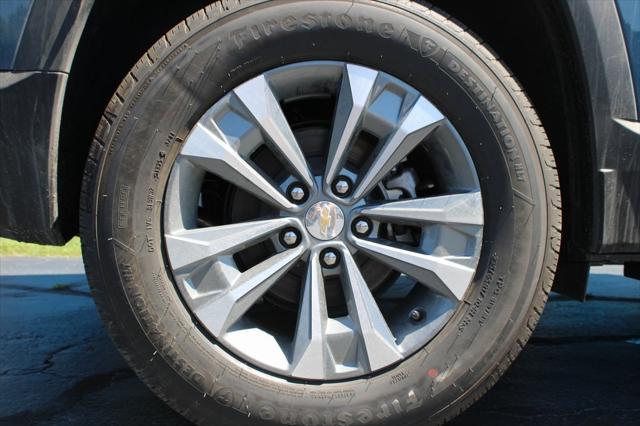 new 2026 Chevrolet Equinox car, priced at $32,045