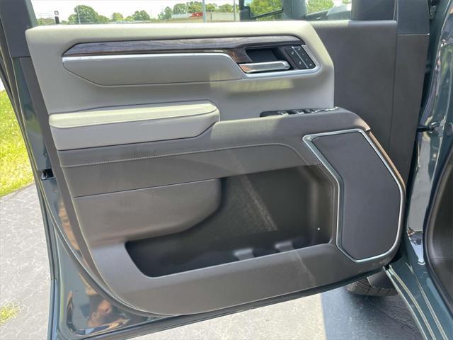 new 2025 Chevrolet Silverado 2500 car, priced at $60,931