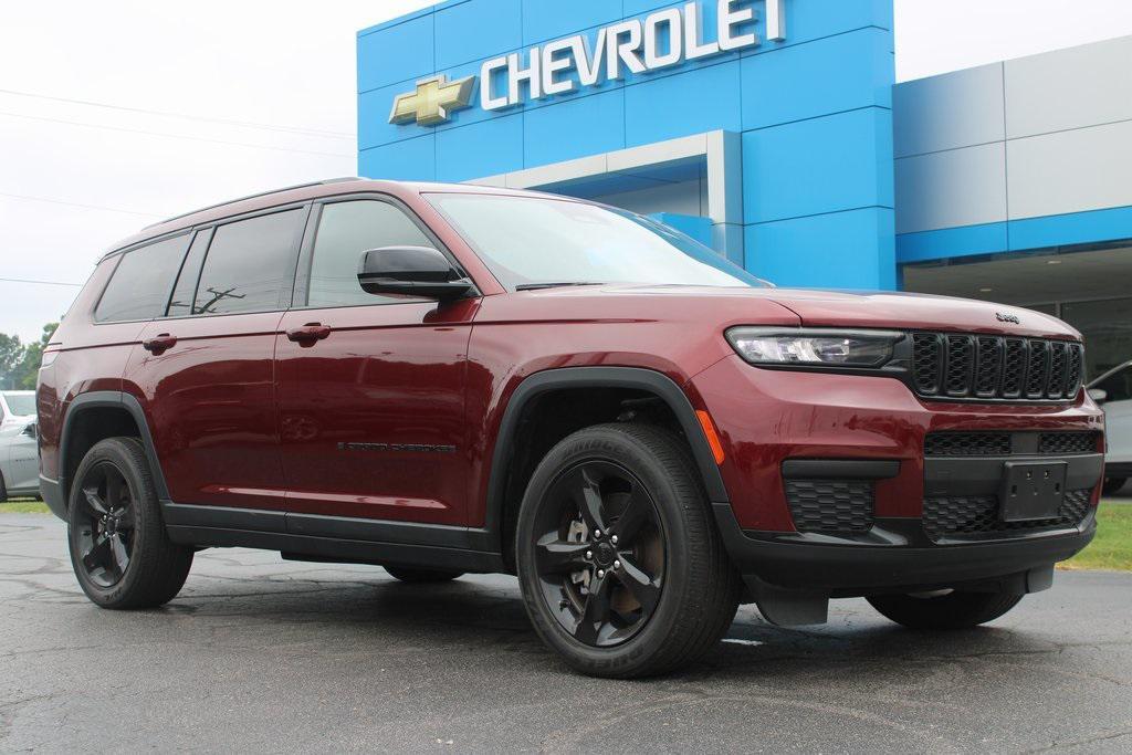 used 2023 Jeep Grand Cherokee L car