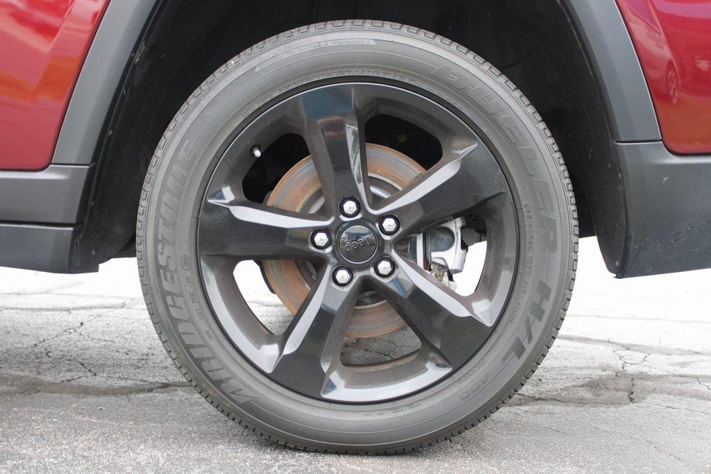 used 2023 Jeep Grand Cherokee L car