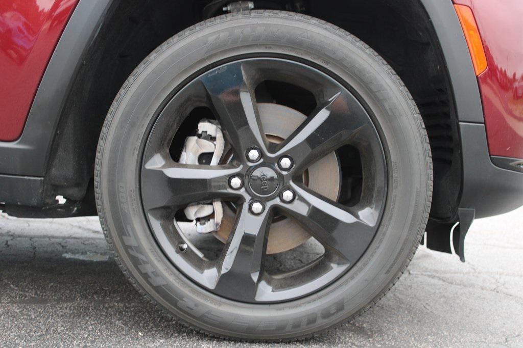 used 2023 Jeep Grand Cherokee L car