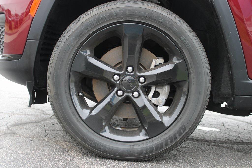 used 2023 Jeep Grand Cherokee L car