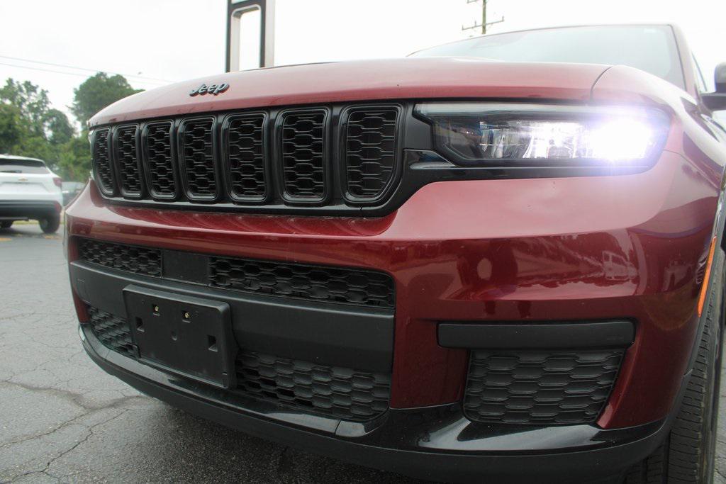 used 2023 Jeep Grand Cherokee L car