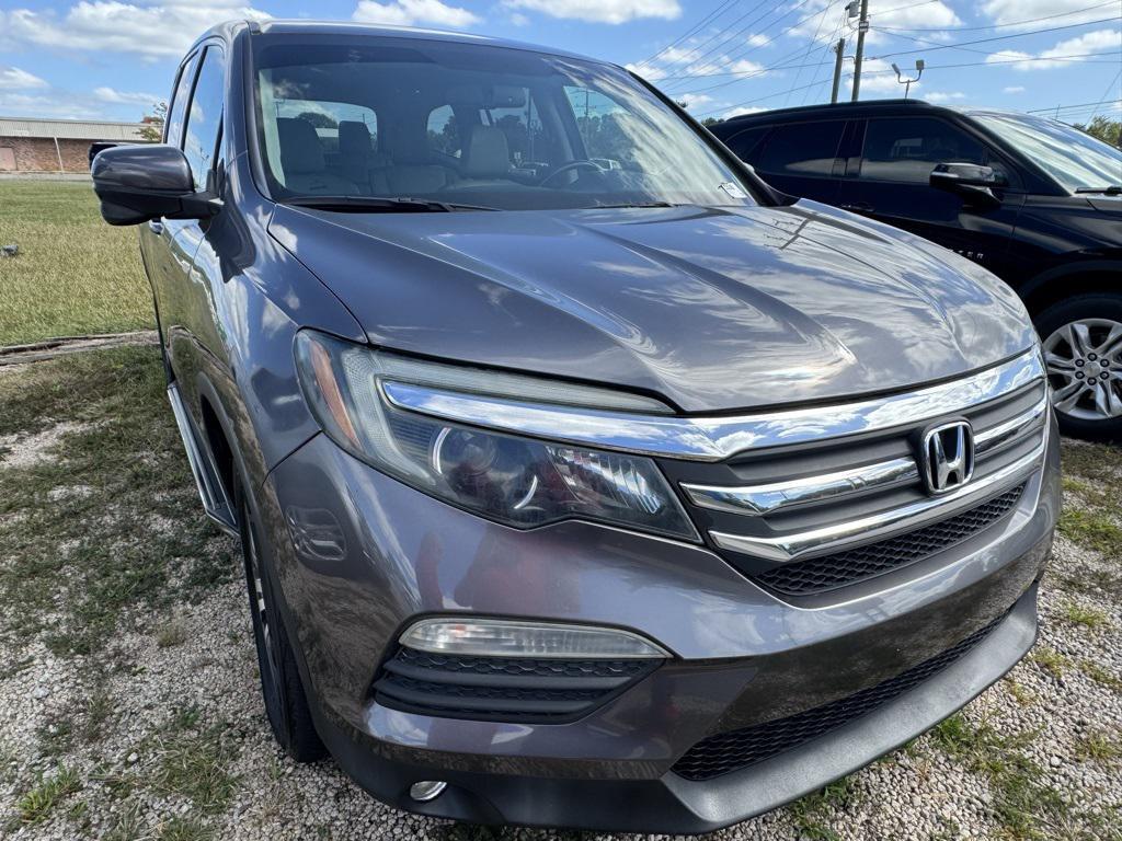 used 2017 Honda Pilot car, priced at $14,888