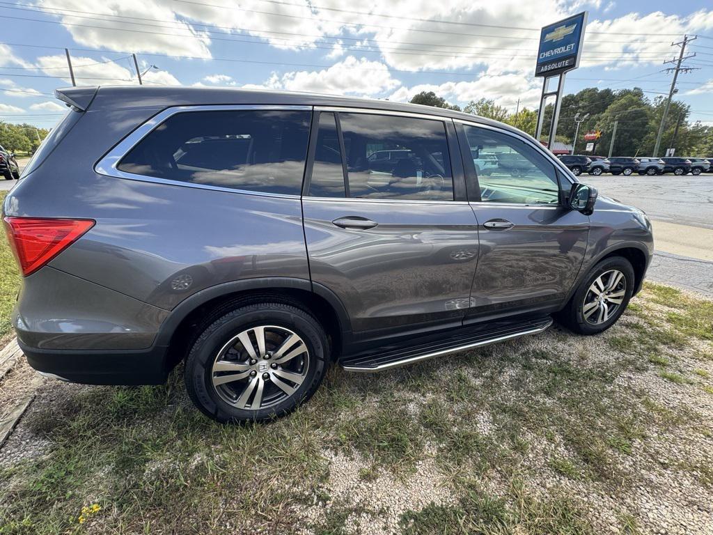 used 2017 Honda Pilot car, priced at $14,888