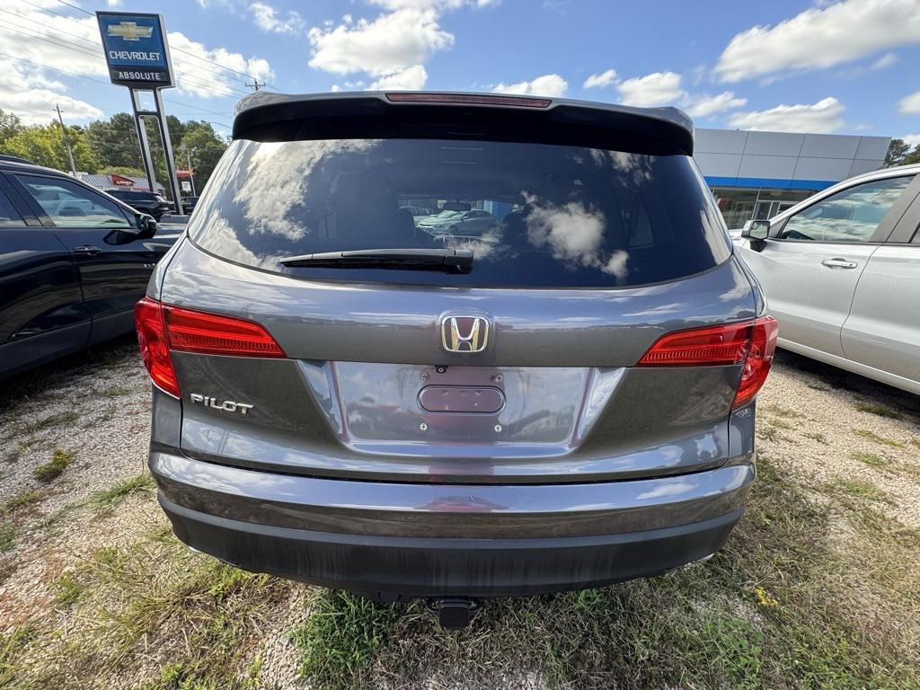 used 2017 Honda Pilot car, priced at $14,888