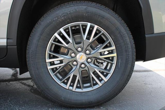 new 2025 Chevrolet Traverse car, priced at $40,085
