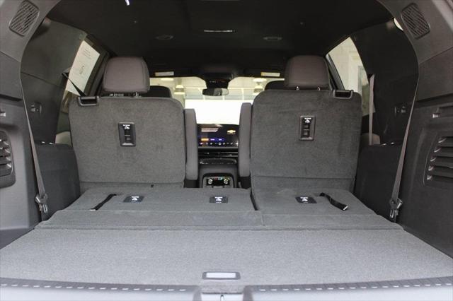 new 2025 Chevrolet Traverse car, priced at $40,085