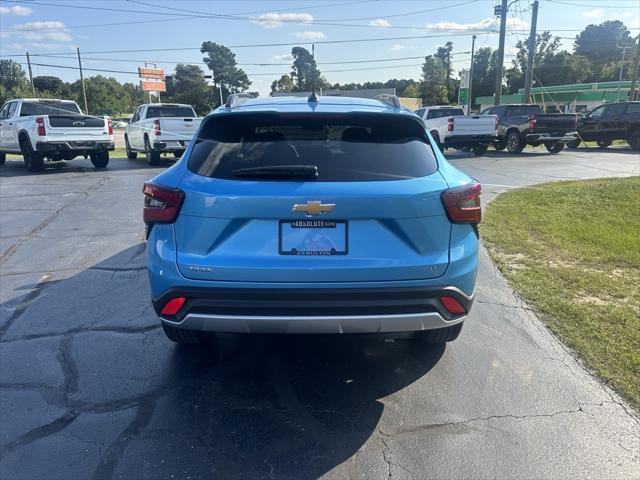 new 2025 Chevrolet Trax car, priced at $25,380