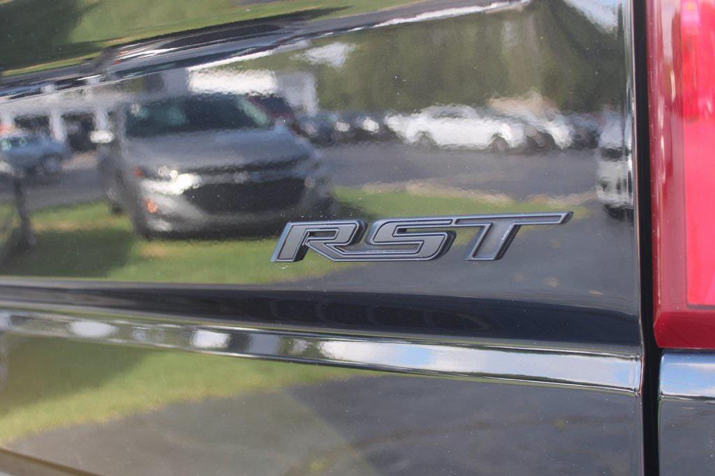 used 2020 Chevrolet Silverado 1500 car, priced at $35,681