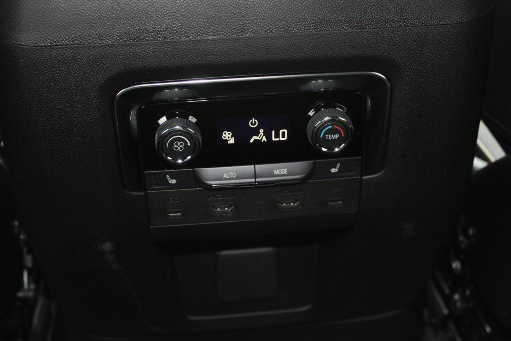 new 2025 Chevrolet Suburban car, priced at $83,828