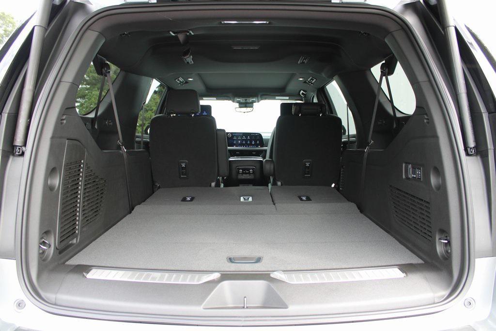 new 2025 Chevrolet Suburban car, priced at $83,828