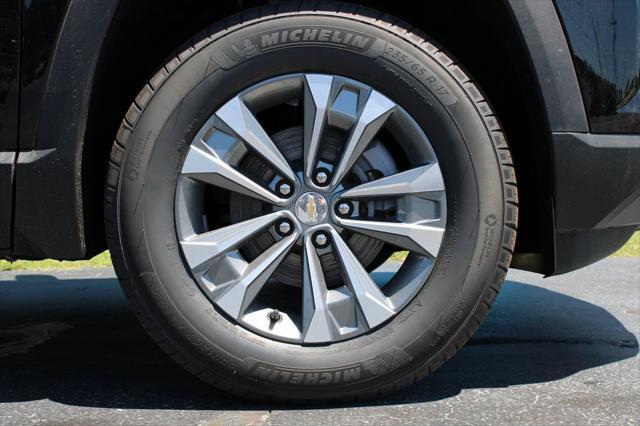new 2026 Chevrolet Equinox car, priced at $34,045