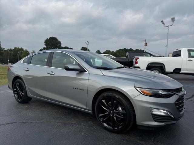 new 2025 Chevrolet Malibu car, priced at $28,681