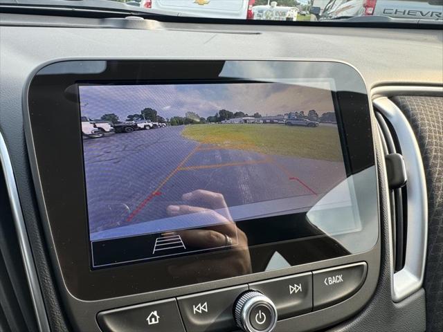 new 2025 Chevrolet Malibu car, priced at $28,681