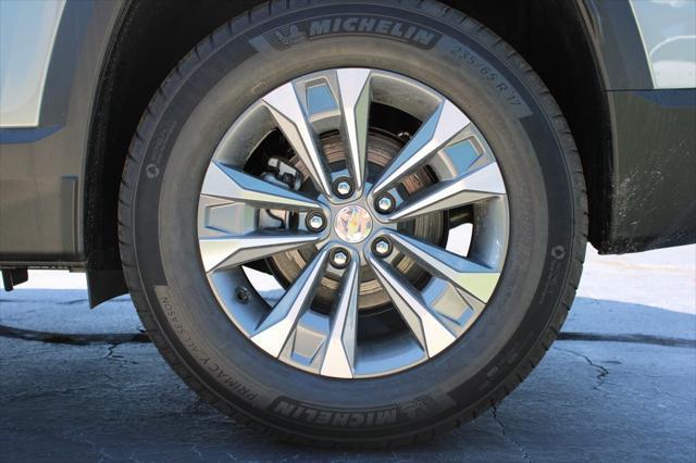 new 2026 Chevrolet Equinox car, priced at $34,045