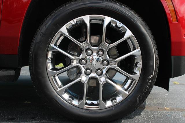 used 2025 Chevrolet Suburban car, priced at $72,171