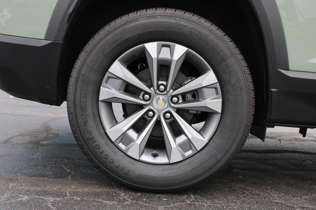 new 2026 Chevrolet Equinox car, priced at $30,777
