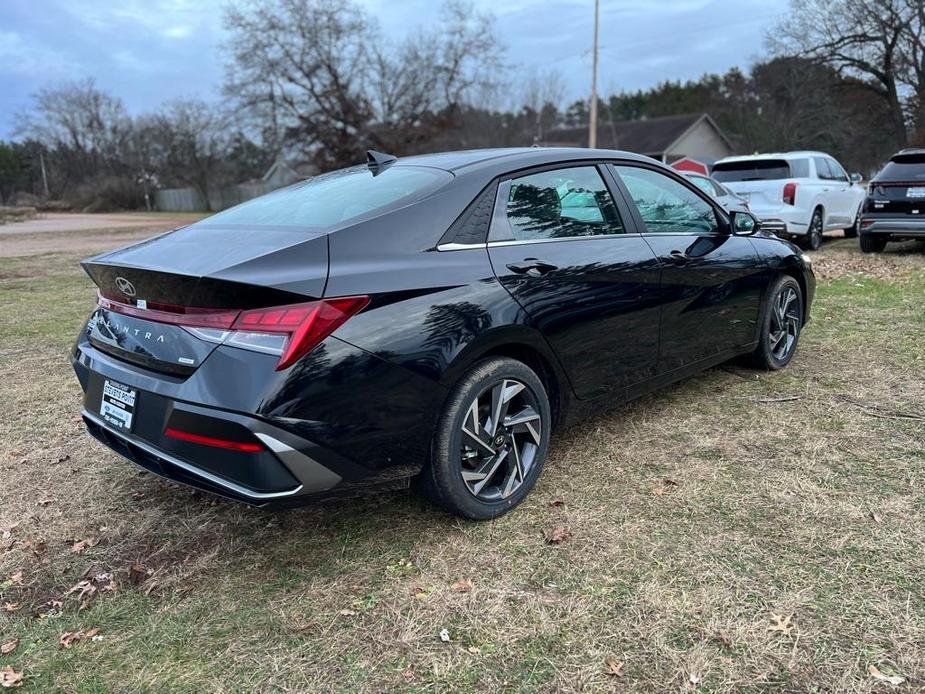 new 2025 Hyundai Elantra HEV car, priced at $29,058