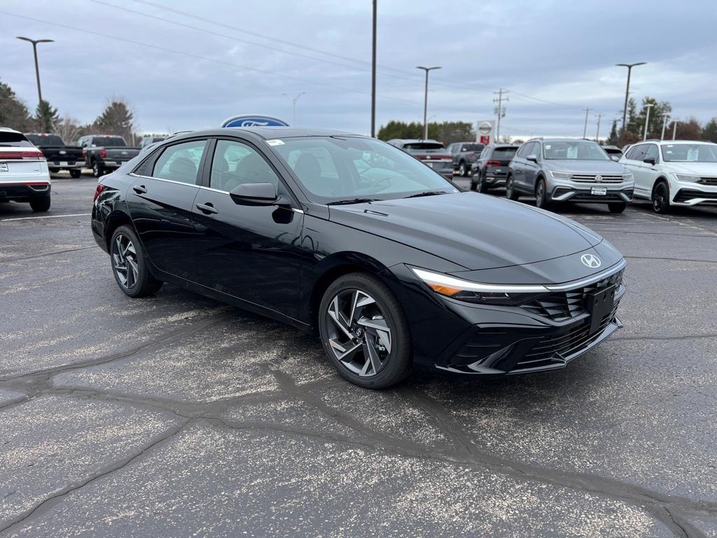 new 2025 Hyundai Elantra car, priced at $25,383