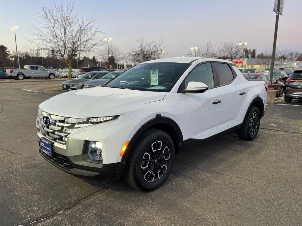 new 2024 Hyundai Santa Cruz car, priced at $31,563