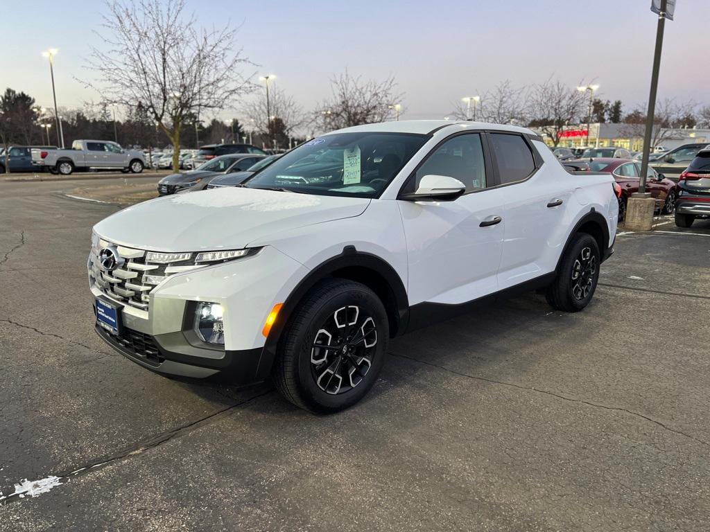 new 2024 Hyundai Santa Cruz car, priced at $31,563