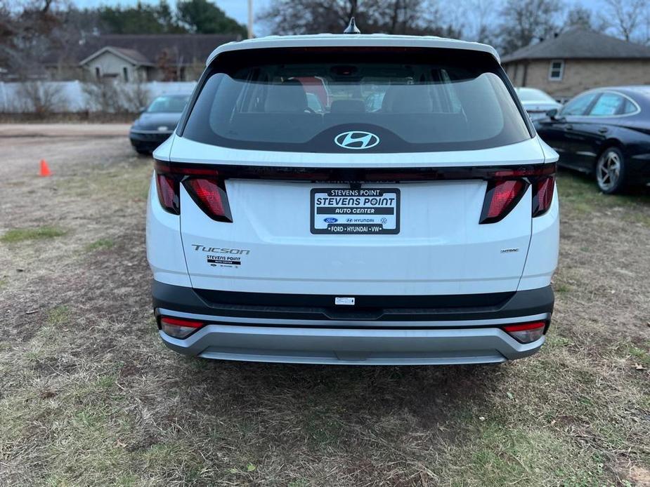 new 2025 Hyundai Tucson car, priced at $31,015