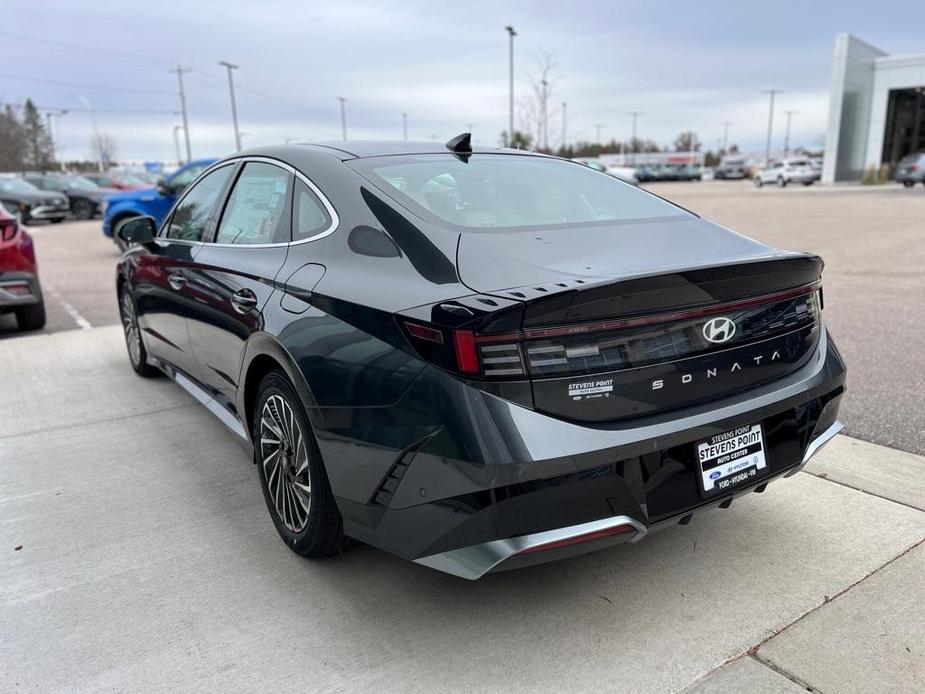 new 2025 Hyundai Sonata Hybrid car, priced at $36,814