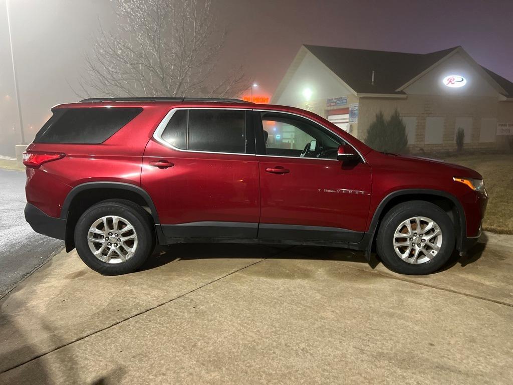 used 2020 Chevrolet Traverse car, priced at $18,265