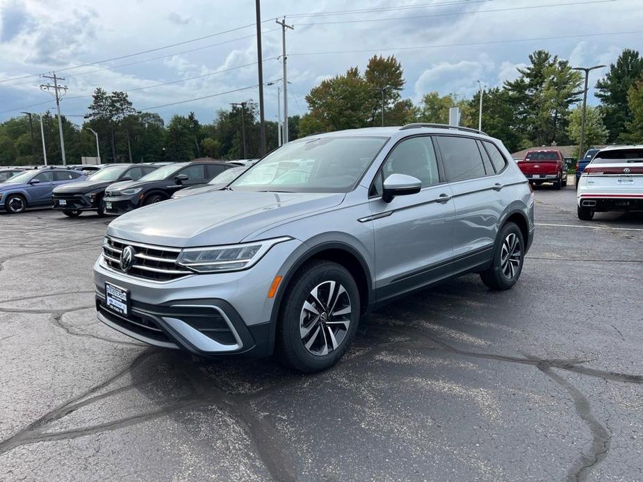 new 2024 Volkswagen Tiguan car, priced at $28,951