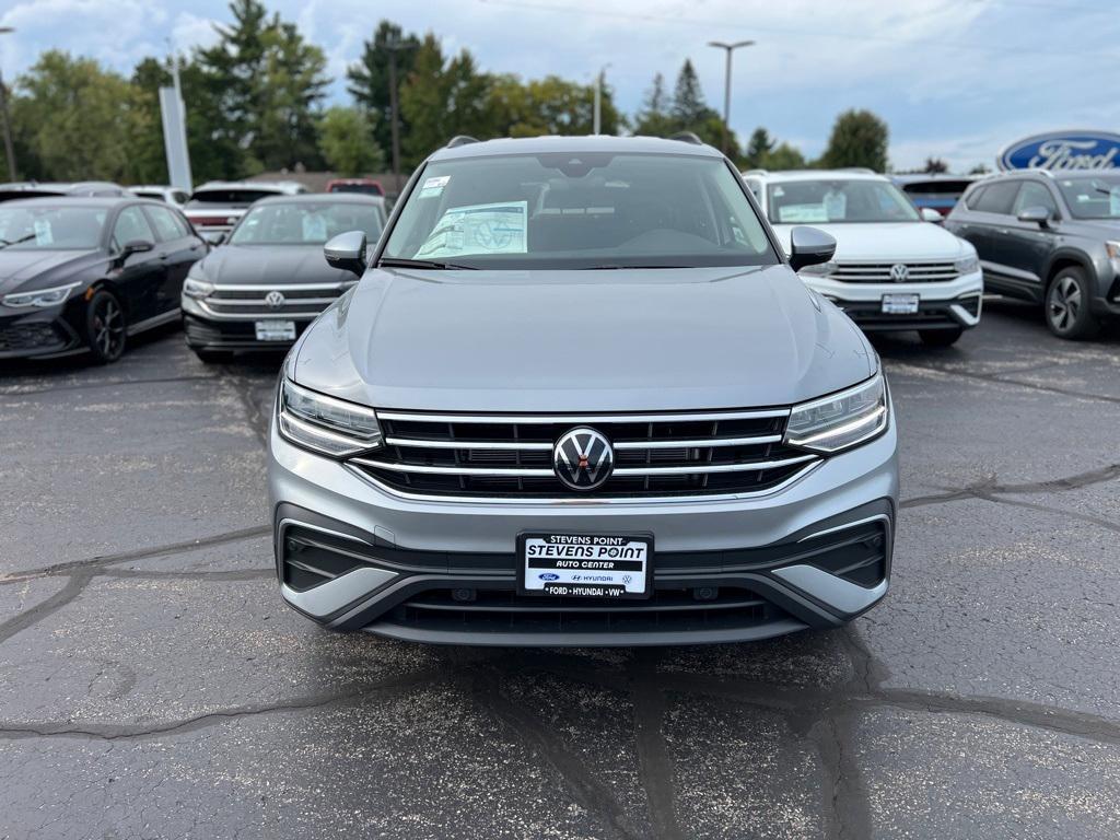 new 2024 Volkswagen Tiguan car, priced at $28,951