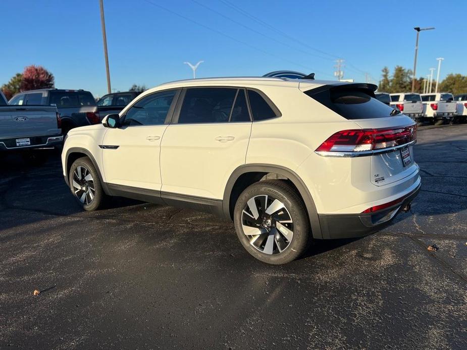 new 2024 Volkswagen Atlas Cross Sport car, priced at $41,597