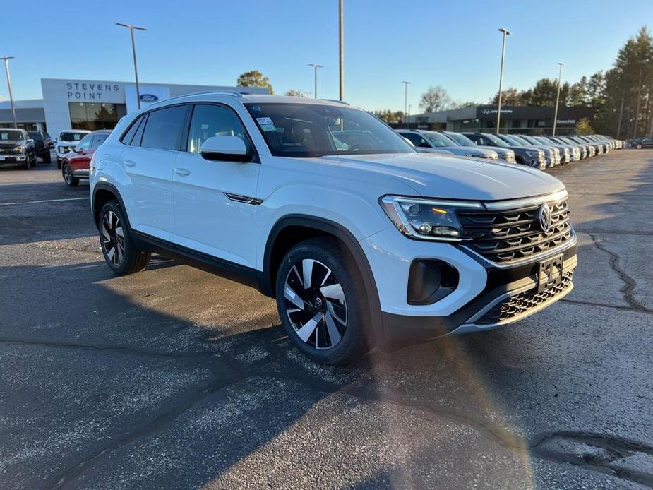 new 2024 Volkswagen Atlas Cross Sport car, priced at $41,597