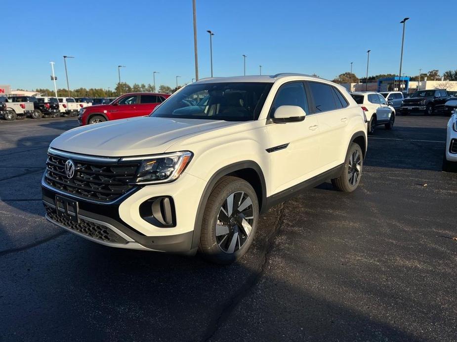 new 2024 Volkswagen Atlas Cross Sport car, priced at $41,597