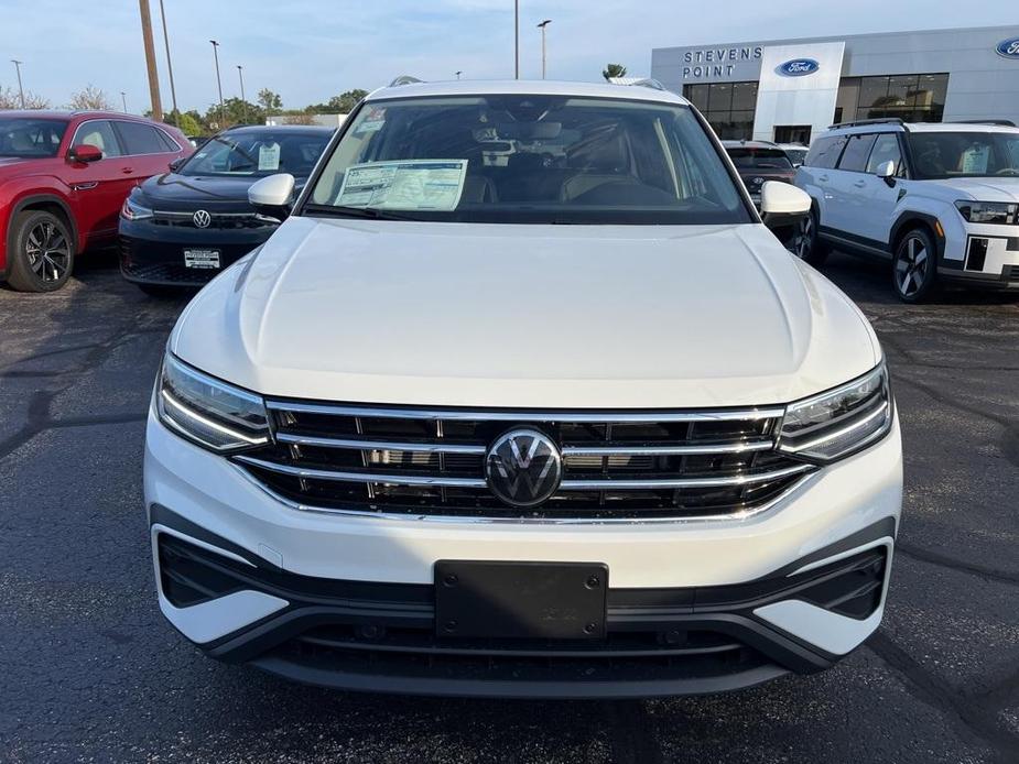 new 2024 Volkswagen Tiguan car, priced at $32,607