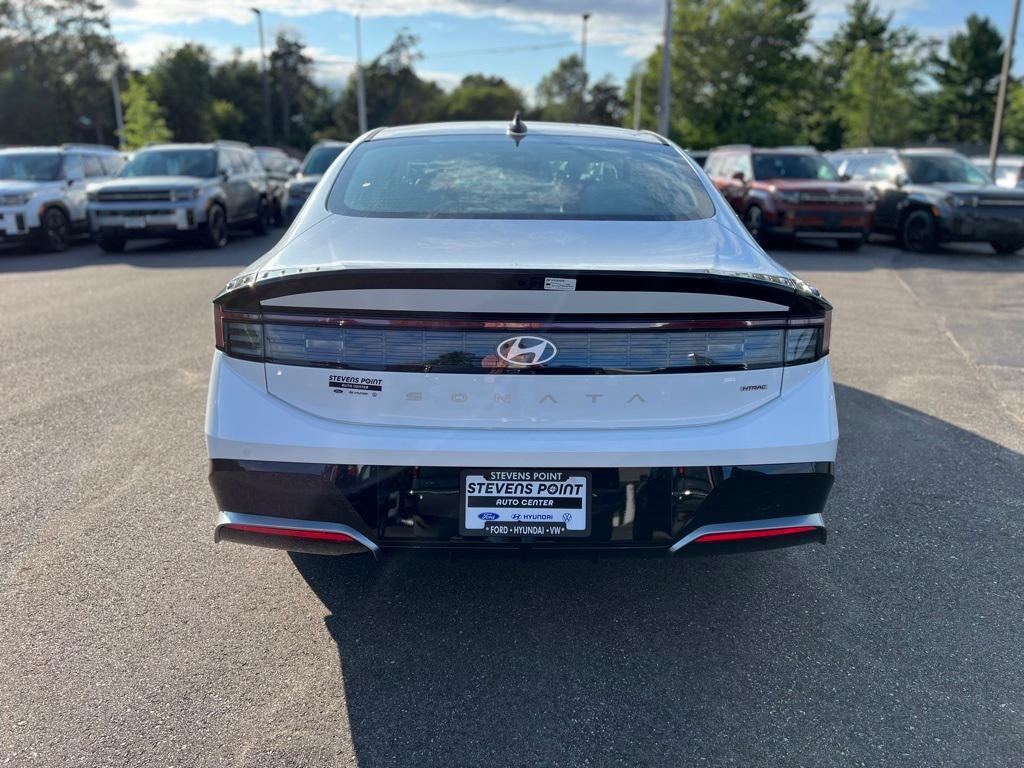 new 2024 Hyundai Sonata car, priced at $28,174