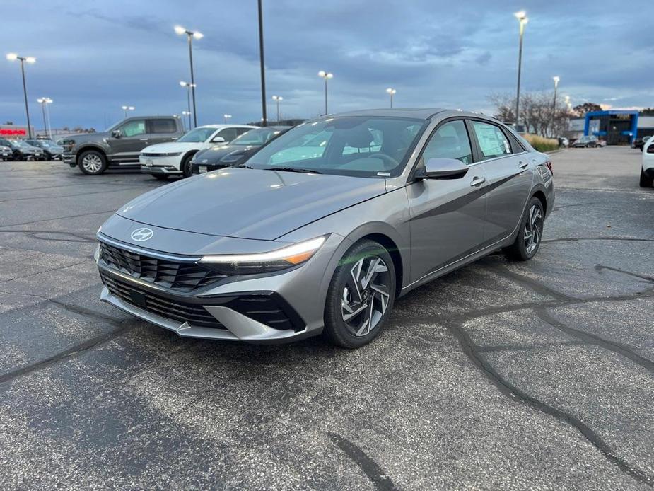 new 2025 Hyundai Elantra car, priced at $25,435