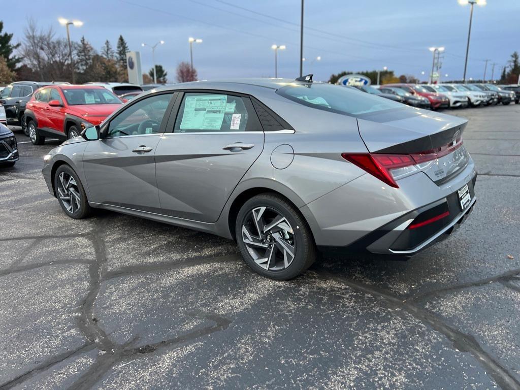 new 2025 Hyundai Elantra car, priced at $25,435