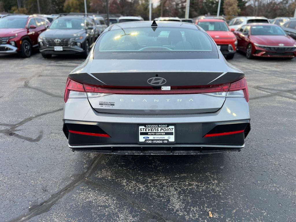 new 2025 Hyundai Elantra car, priced at $25,435